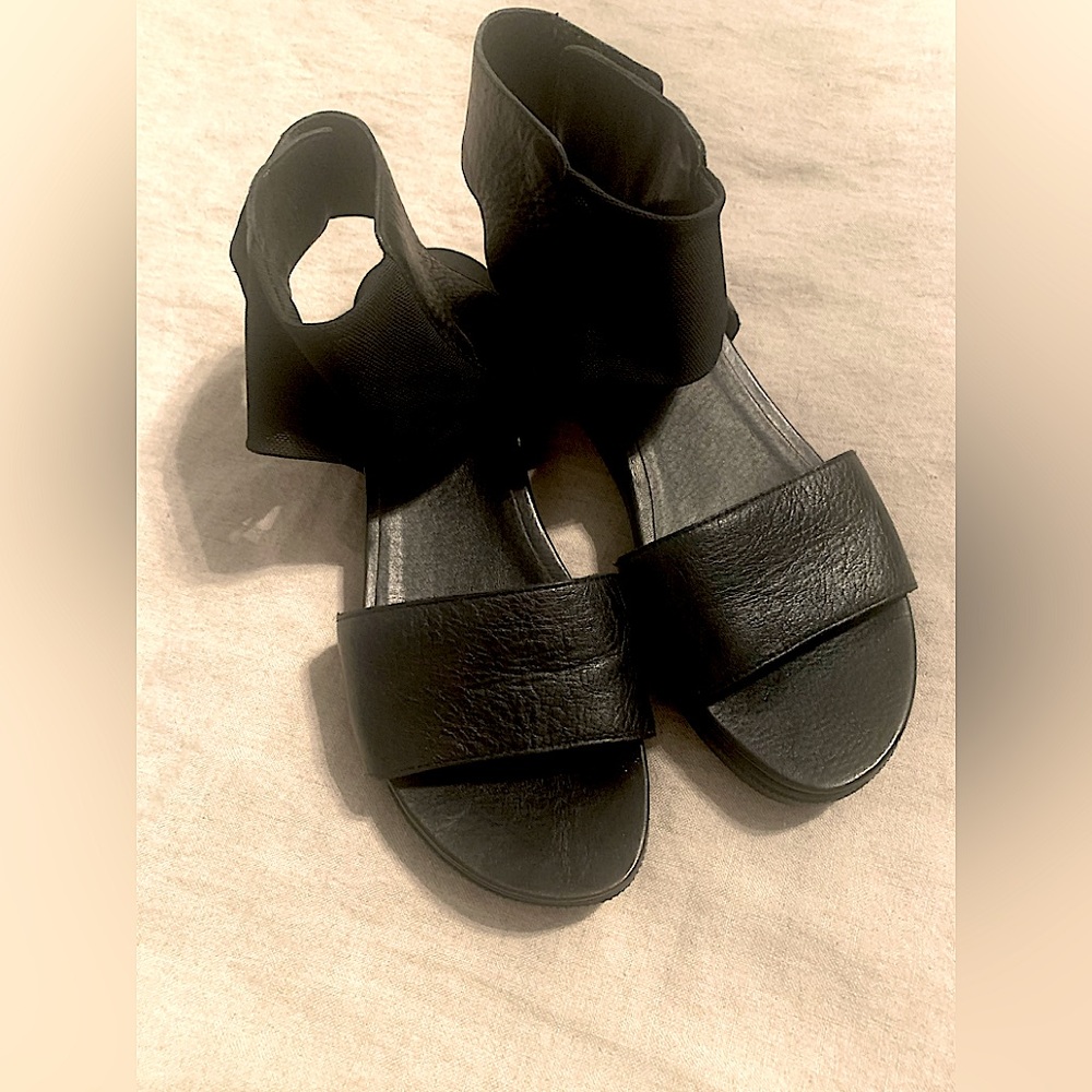 Eileen Fisher platform sandals